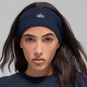 ALO performance conquer headband NWT